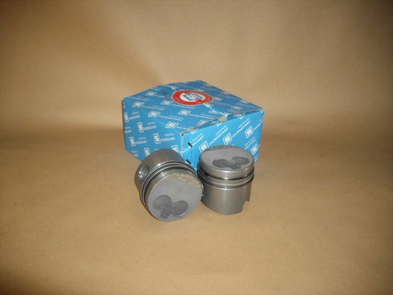 VW 1.6 JX SB Pistons